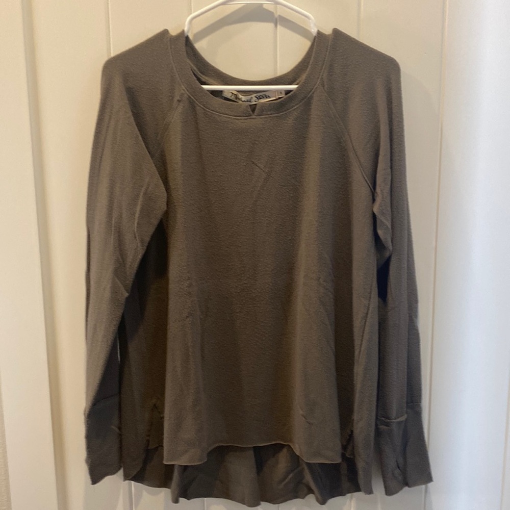 Michael stars/long sleeve tee